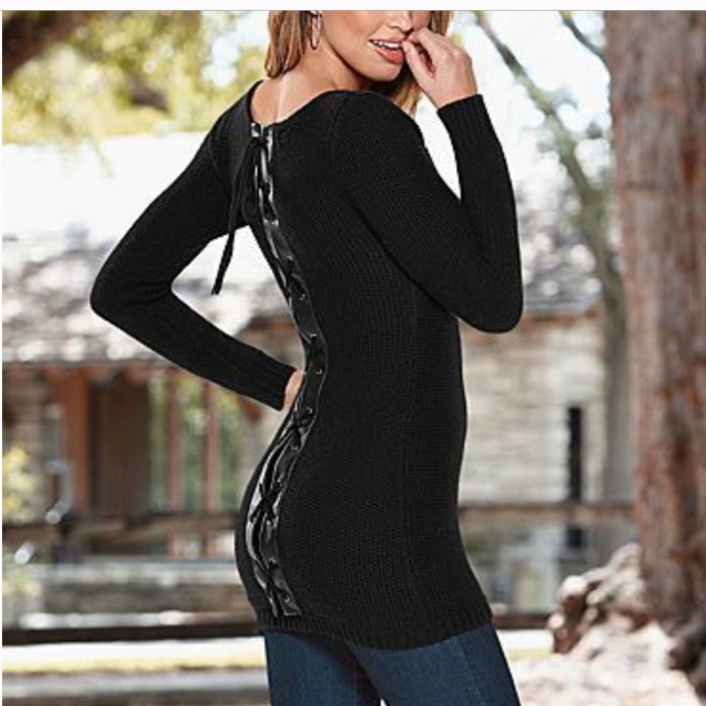 FAUX LEATHER LACE UP BACK TUNIC SWEATER